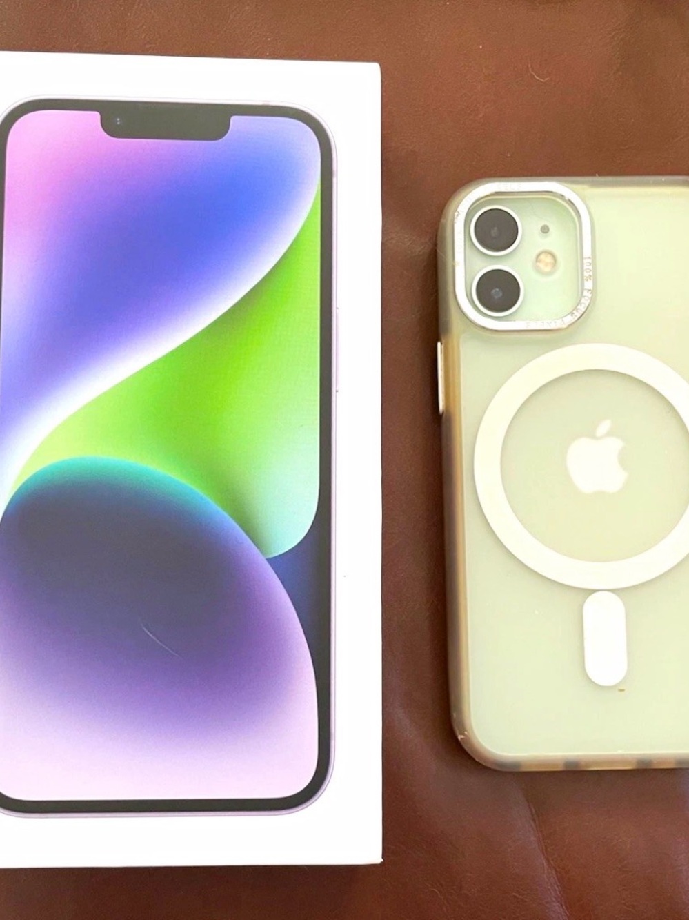 Apple iPhone 12 Mini, 128GB, in light Green